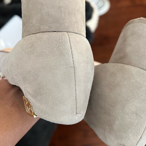 Tory Burch Elizabeth Suede Mid Heel Pumps Size 9 - Picture 6 of 16